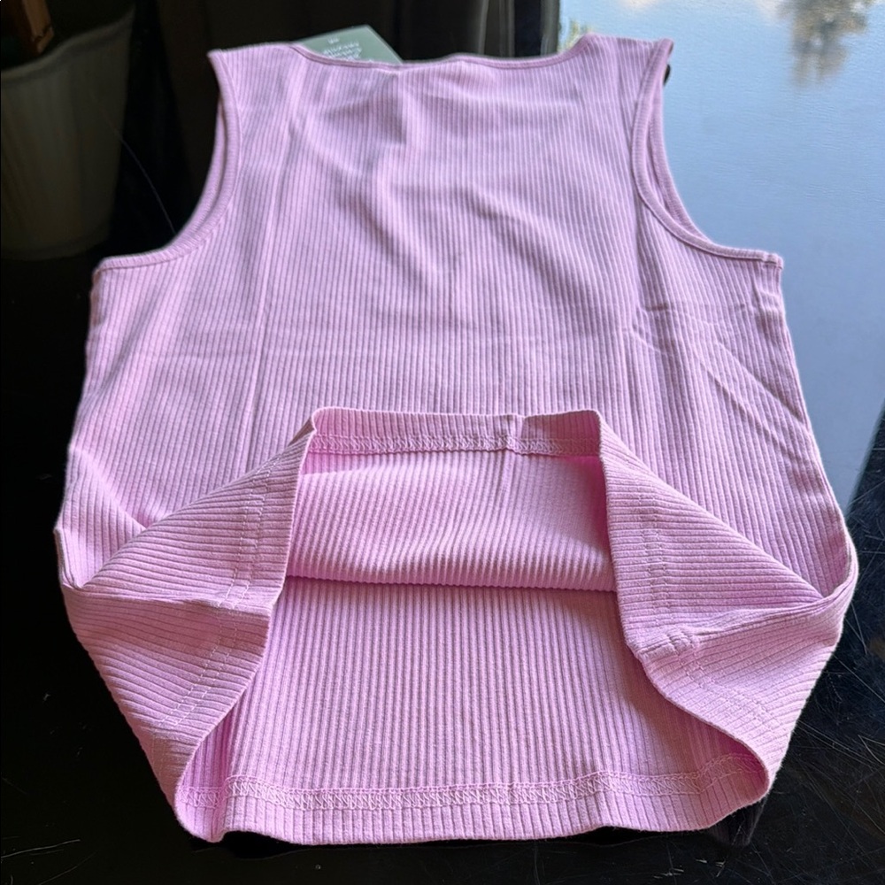 H&M Women’s Ribbed Pink Tank Top - Picture 4 of 4